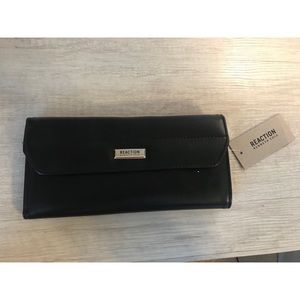 Kenneth Cole Reaction Wallet